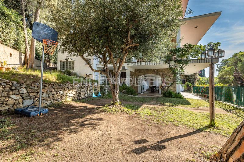 Foto 798f7cb5-9b5d-443b-b1b0-ba8e2470c2be. Lloguer apartament amb calefacció aparcament a Caldes d´Estrac