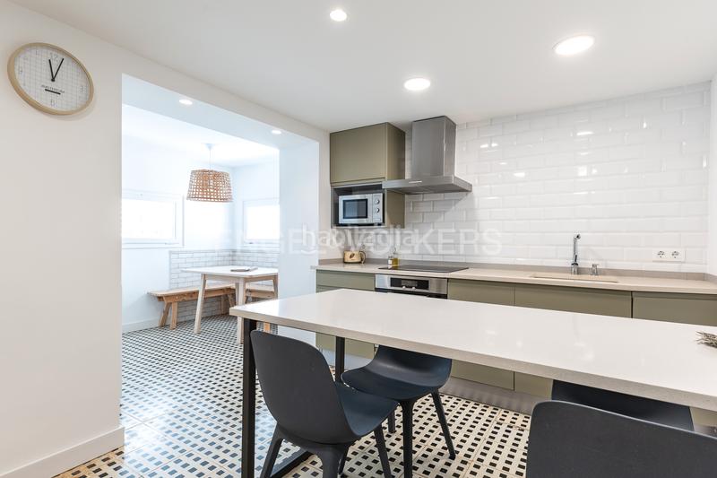 Foto bb929765-c084-4715-907c-03ff0429ef74. Lloguer apartament amb calefacció aparcament a Caldes d´Estrac