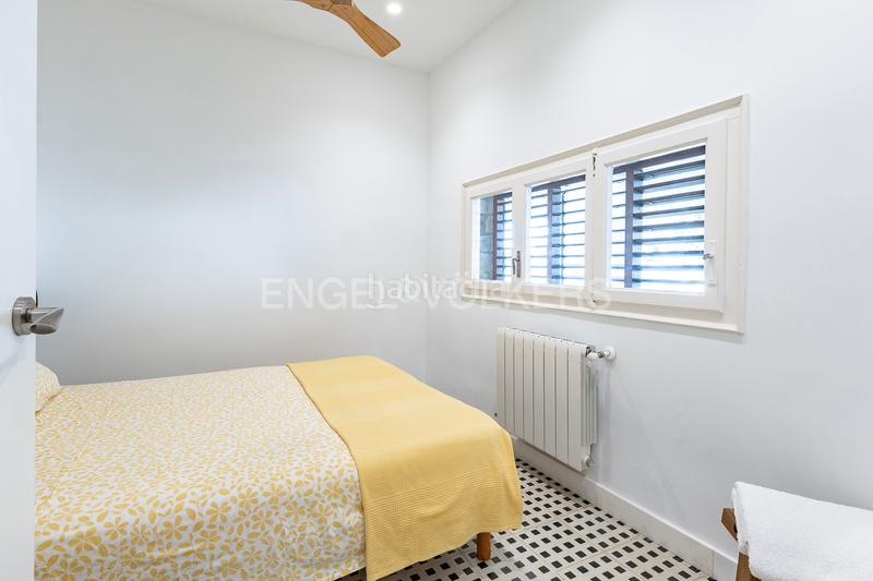 Foto ea78c97b-f53d-4940-b1b5-540b225f1ac8. Lloguer apartament amb calefacció aparcament a Caldes d´Estrac