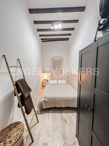 Foto e43b30c7-efb5-45bc-8884-14aef9cce1c1. Miete appartement mit heizung in Raval Barcelona