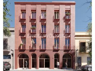 Apartamento en Sants. Fantástica planta 1ra con terraza