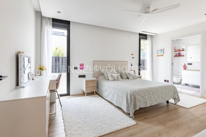 Foto 0a98901d-b243-45eb-9f89-072637888bb4. Casa exquisita casa de lujo con vistas panorámicas al mar en Teià