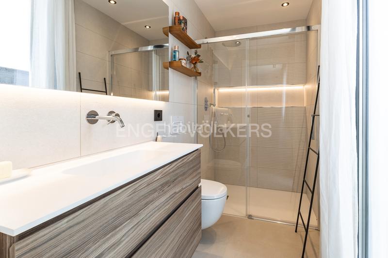 Foto 437dd43b-0d89-4d46-94fe-02e0b30669de. Casa exquisita casa de lujo con vistas panorámicas al mar en Teià