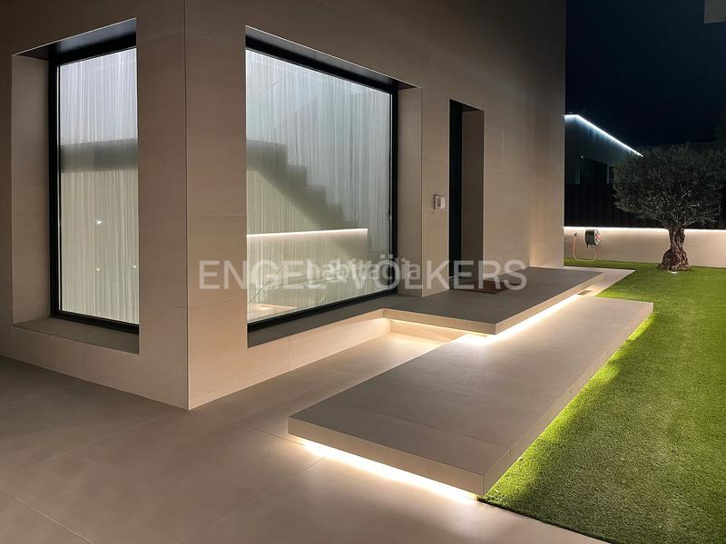 Foto 57b03cdb-7b29-4a83-a87f-0274fc1caa5a. Casa exquisita casa de lujo con vistas panorámicas al mar en Teià