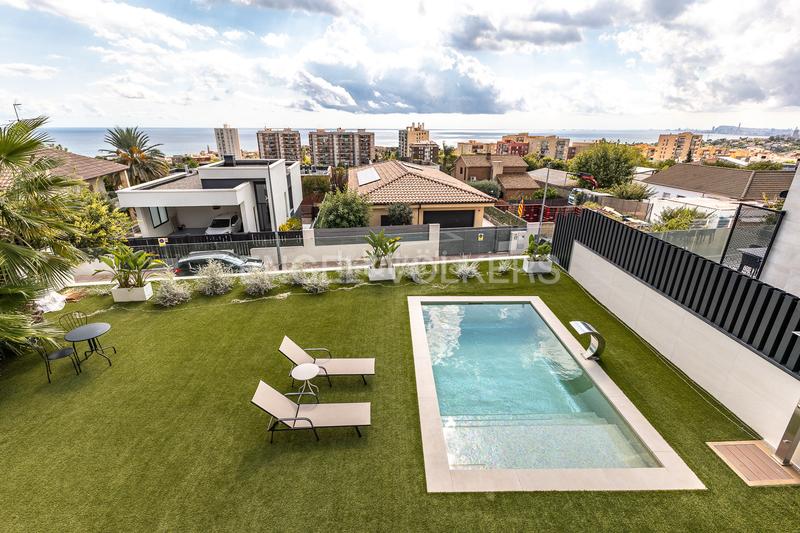 Foto 7536ae2e-5101-4427-8b9a-c060dda5c742. Casa exquisita casa de lujo con vistas panorámicas al mar en Teià