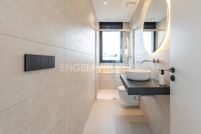 Foto 9c7ed215-a09c-4449-a6fe-21b4a04ca234. Casa exquisita casa de lujo con vistas panorámicas al mar en Teià