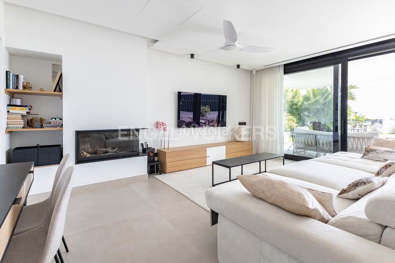 Foto e10136ab-f69b-4b75-8520-c6c7571421cb. Casa exquisita casa de lujo con vistas panorámicas al mar en Teià