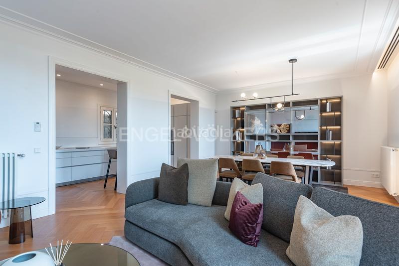 Foto 3c95ff16-37ba-40ed-84d4-8b5bcac30a6b. Apartament amb calefacció piscina a Dreta de l´Eixample Barcelona