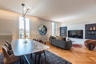 Piccolo appartamento in Dreta de l´Eixample. Lujoso piso amueblado y decorado en calle girona