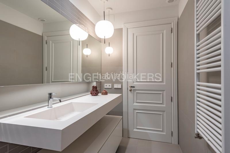 Foto d2070004-a482-43e8-95d6-099f24ab8066. Apartament amb calefacció piscina a Dreta de l´Eixample Barcelona