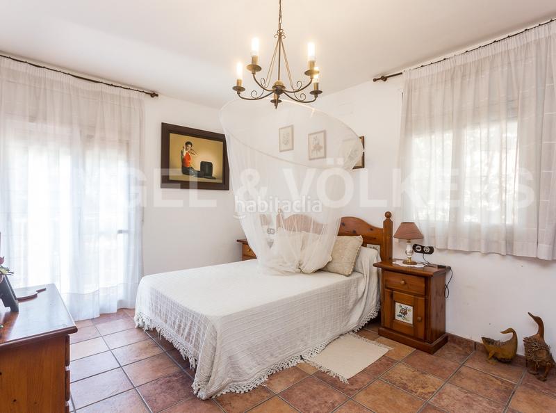 Foto 160c958d-4c77-47d8-894a-47a27cff123d. Casa amb calefacció aparcament piscina a Bellamar Castelldefels