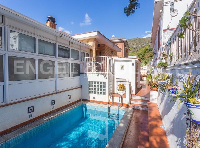 Foto 2e3450e5-bd59-482f-94f0-53835d5911ad. Casa amb calefacció aparcament piscina a Bellamar Castelldefels