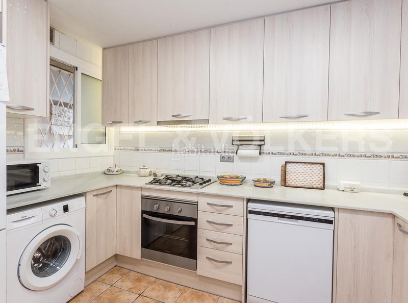 Foto 4943991d-f038-4e92-af25-7777c8c587dd. Casa amb calefacció aparcament piscina a Bellamar Castelldefels