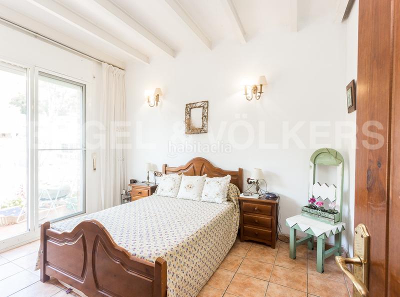 Foto 5cc28fca-ac76-4c2f-9825-d80ef4234ba9. Casa amb calefacció aparcament piscina a Bellamar Castelldefels