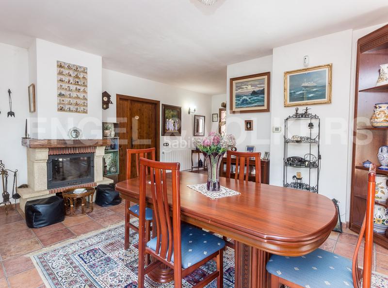 Foto b9f0e21f-2cf9-4b48-b24b-f40b413bae6c. Casa amb calefacció aparcament piscina a Bellamar Castelldefels