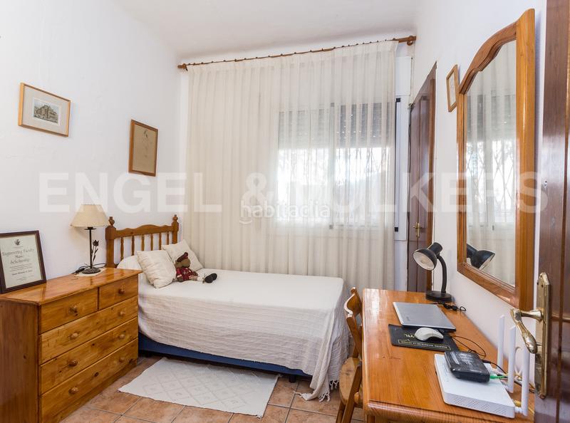 Foto f6adbc3b-8eeb-46ae-a0fd-bf223ccedda9. Casa amb calefacció aparcament piscina a Bellamar Castelldefels