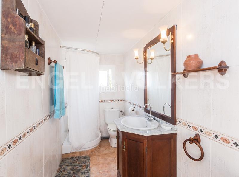 Foto fb334e60-623d-42e2-957e-1ba8de0e0470. Casa amb calefacció aparcament piscina a Bellamar Castelldefels