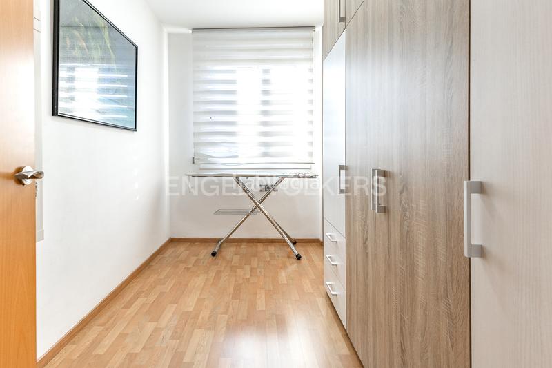 Foto 27336834-4ba0-4eff-b7a9-fbb21f06511b. Apartament amb calefacció aparcament a Eixample Sabadell