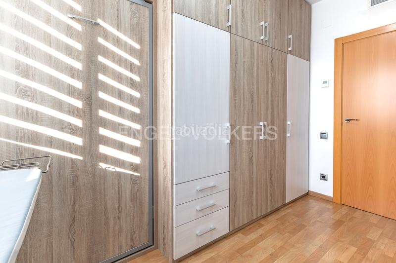 Foto 5660fabb-4378-435d-a450-34b3adb7291d. Apartament amb calefacció aparcament a Eixample Sabadell
