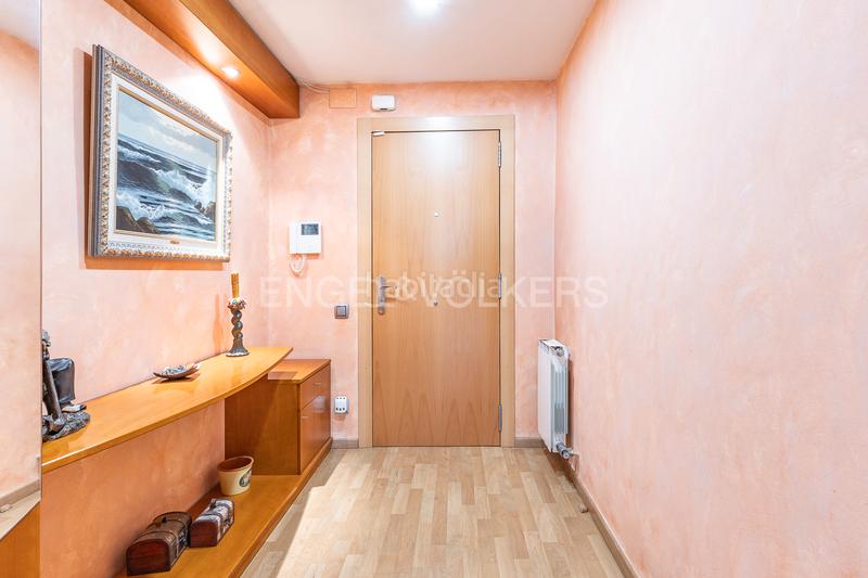 Foto 66e8450c-b120-4ddf-84d7-de23c1860c2d. Apartament amb calefacció aparcament a Eixample Sabadell