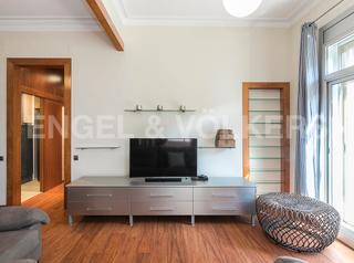 Lloguer Apartament a L´Antiga Esquerra de l´Eixample. Magnífico piso temporal amueblado en eixample izquierdo