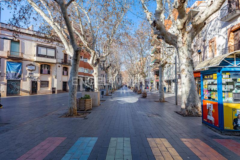 Foto a71ab024-9c9e-4e5b-a59b-f38492c7bbe1. Haus mit heizung parking in Vinyets-Molí Vell Sant Boi de Llobregat