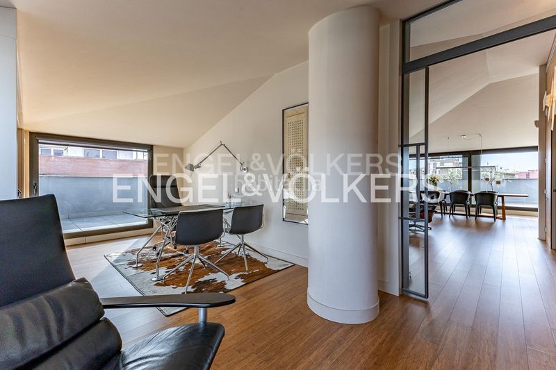Foto 09deb2f5-9eb5-4d9b-a055-93c8985121a8. Duplex con riscaldamento parcheggio in Centre Sabadell