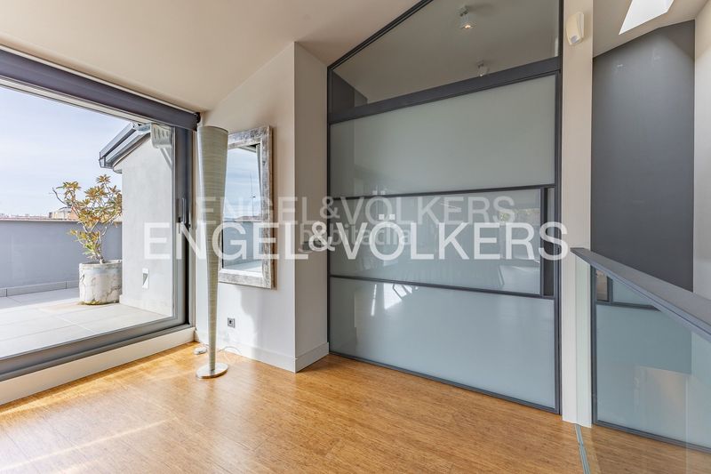 Foto 58e547b6-0198-4268-8b07-86aa9132035e. Duplex con riscaldamento parcheggio in Centre Sabadell