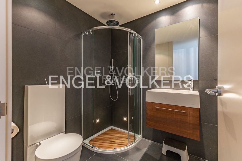 Foto a156346d-e41e-42fa-ad40-282d21577842. Duplex con riscaldamento parcheggio in Centre Sabadell