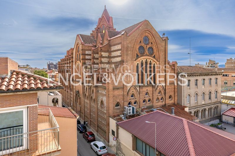 Foto f092f4ae-e7d7-4529-ac19-2c007a522df4. Duplex con riscaldamento parcheggio in Centre Sabadell