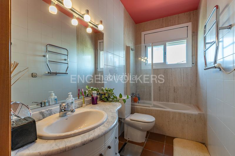 Foto 2de3619a-8c4d-47f1-b1ba-8bd9d44d918d. Casa con riscaldamento parcheggio in Bigues i Riells del Fai