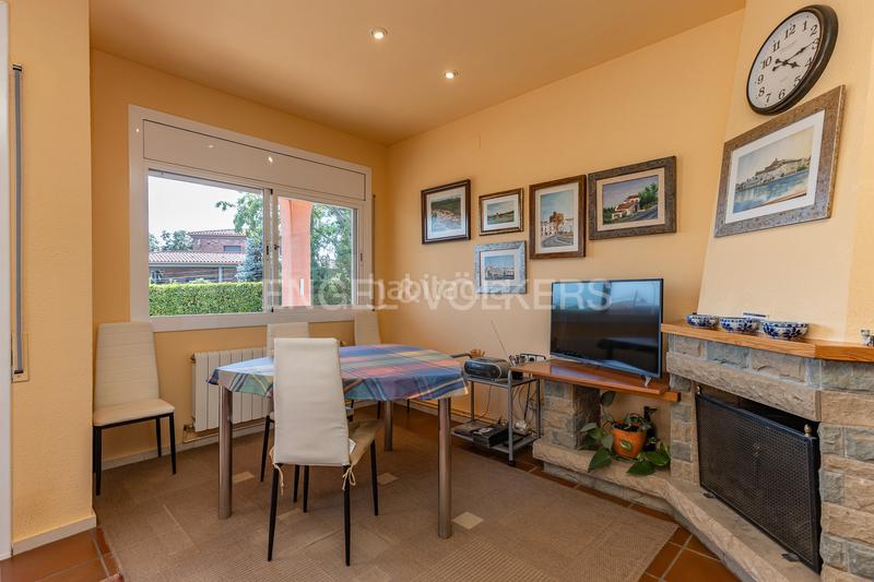 Foto 47cdb842-af10-4b6c-9d51-0795be209481. Casa con riscaldamento parcheggio in Bigues i Riells del Fai