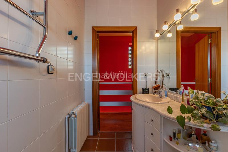 Foto f58dd939-3d1f-4193-a870-9fea802f9d2f. Casa con riscaldamento parcheggio in Bigues i Riells del Fai