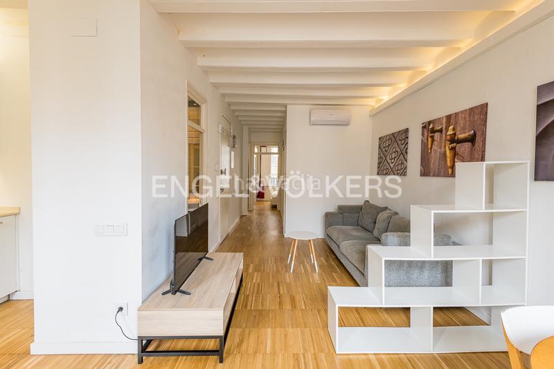 Foto c8c8005f-b2d6-47a7-b9dd-88c5ed34c91b. Lloguer apartament amb calefacció a Raval Barcelona