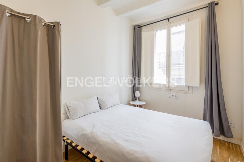Foto 49760537-1e09-4cb3-9d6d-c58e5351fbc5. Location appartement avec chauffage dans Raval Barcelona