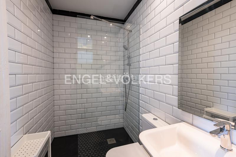 Foto 7d4bb59e-3123-4497-98e4-9d5c5d7ccd38. Location appartement avec chauffage dans Raval Barcelona