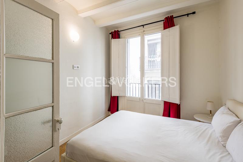 Foto f6330e70-d813-4eb0-9fe0-28c0dca07833. Location appartement avec chauffage dans Raval Barcelona