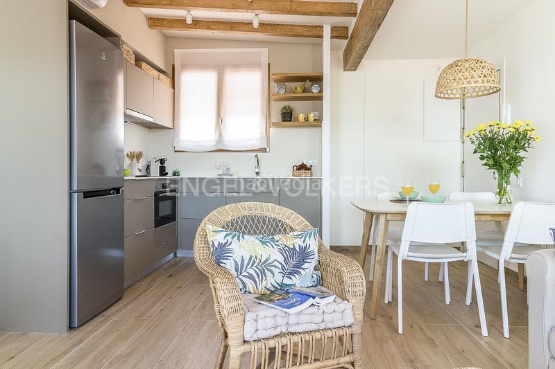 Foto 3b82c365-d5f2-4818-a9dc-6b8919b144e8. Rent penthouse with heating in Gòtic Barcelona