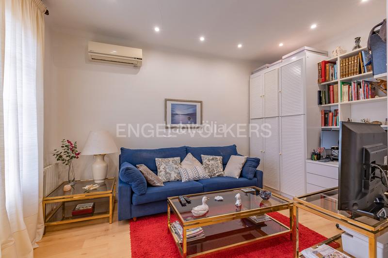 Foto 57bc5801-3d27-4189-8160-52ec256f9b9b. Casa amb calefacció a Sant Martí de Tous