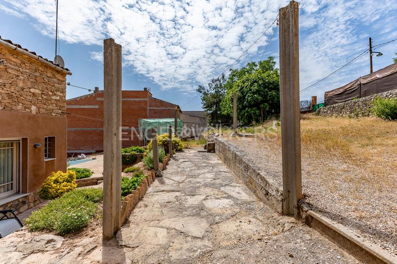 Foto b0ef04ec-9bdb-454f-899a-07049f13d6ea. Casa amb calefacció a Sant Martí de Tous