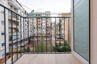 Piccolo appartamento in Barri de les Corts. Piso totalmente reformado en les corts