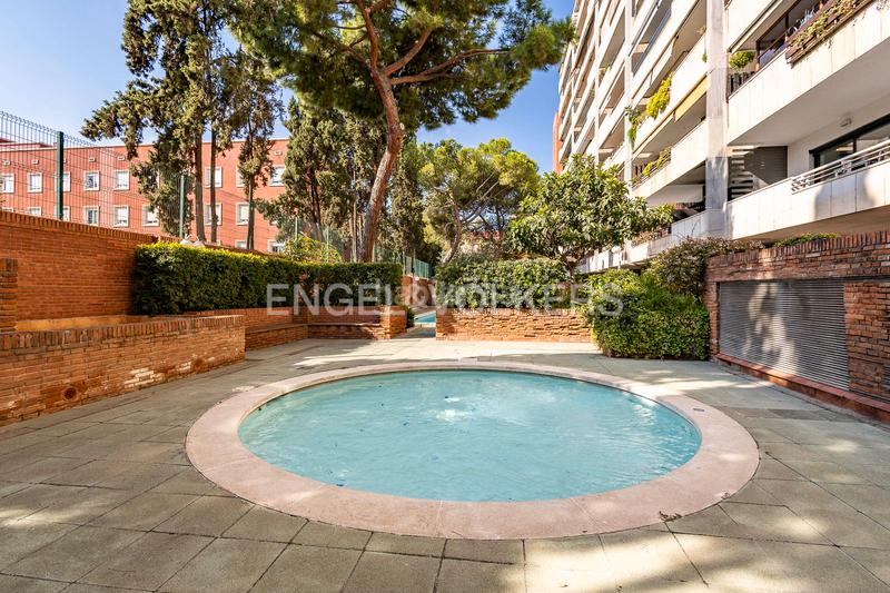 Foto 745707cf-6355-4632-82dc-c4ad36e5c219. Miete appartement mit heizung parking pool in Pedralbes Barcelona