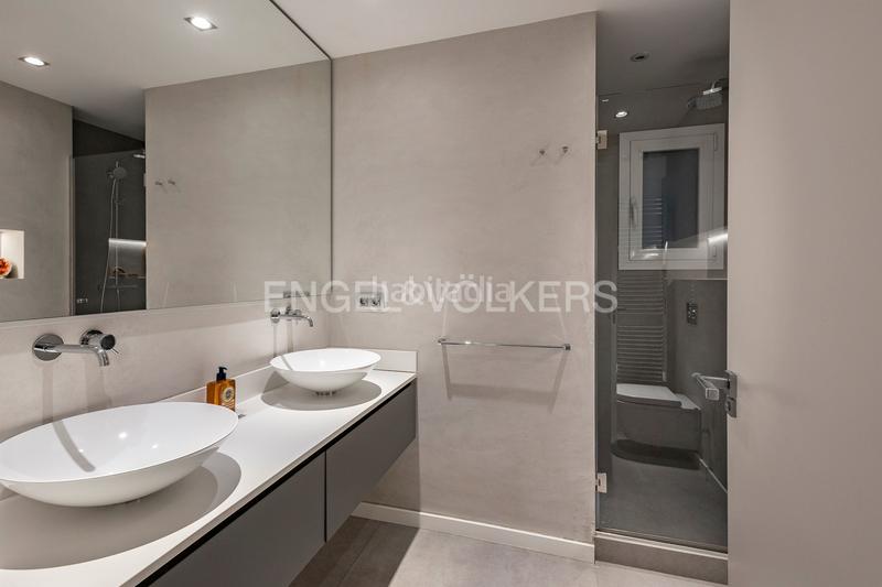 Foto 5de32dde-3cde-4028-9fb1-c947e7b78c71. Rent apartment with heating parking pool in Pedralbes Barcelona