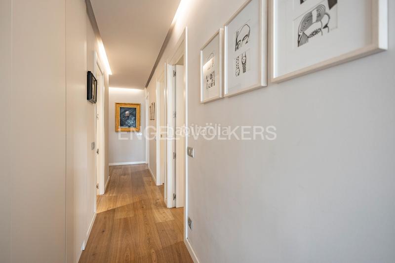 Foto cb15722a-5e83-4de0-b841-586195ce6817. Rent apartment with heating parking pool in Pedralbes Barcelona