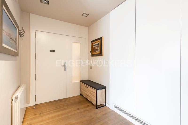 Foto dc30a777-5773-4b55-bd10-96793d7e1899. Rent apartment with heating parking pool in Pedralbes Barcelona