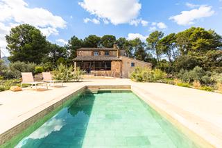 Casa in Sant Martí de Tous. Masía única del siglo xviii totalmente reformada con piscina cli
