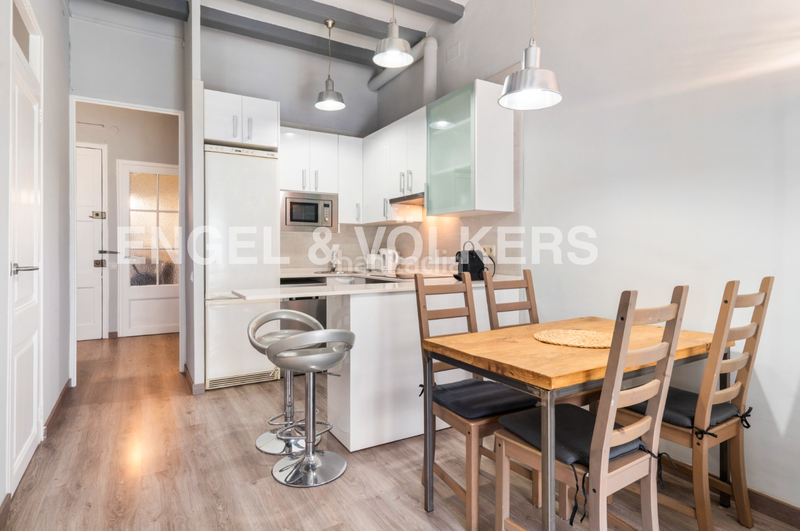 Foto 27cd5699-e01a-4f03-ae3f-7a8096ce6ef8. Lloguer apartament amb calefacció a Dreta de l´Eixample Barcelona