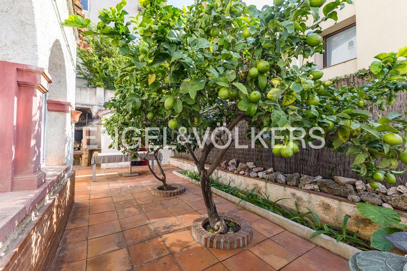 Foto 0751970a-2107-4d47-8422-5b4a52726eb3. Casa exquisita residencia en vallcarcapenitents, gràcia, en Barcelona