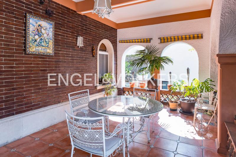 Foto 461643b5-68a3-497a-a02d-97b5e77bc8c9. Casa exquisita residencia en vallcarcapenitents, gràcia, en Barcelona