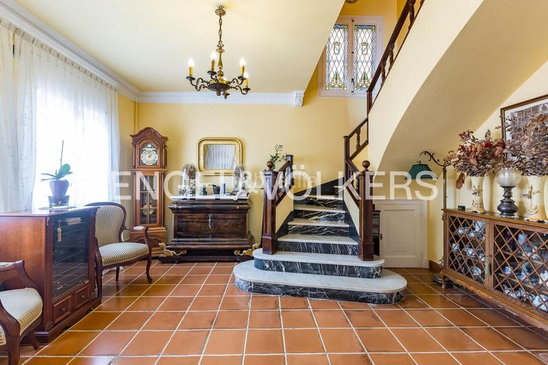Foto 5e5b98ff-fcc7-471d-952b-973d31fb3ee1. Casa exquisita residencia en vallcarcapenitents, gràcia, en Barcelona